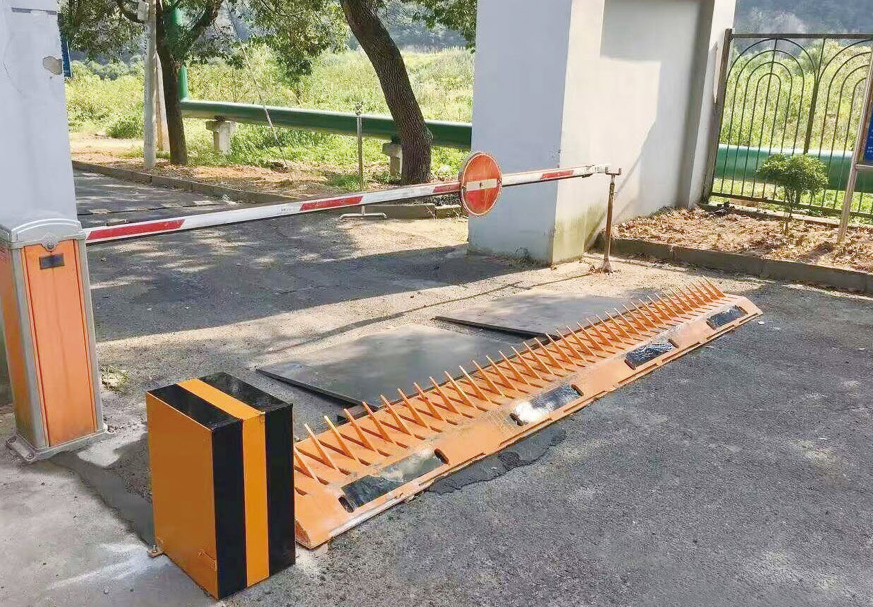 破胎機(jī)